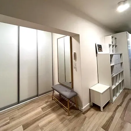 아파트 Morze Sztuki, *