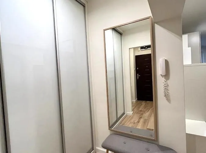 Morze Sztuki, Apartament Jantar