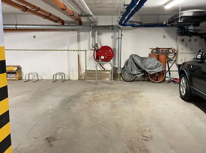 Morze Sztuki, * Jantar